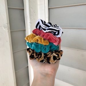 velvet Hair Scrunchie Set